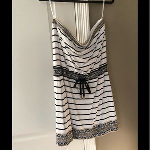 *size M* White House Black Market dress